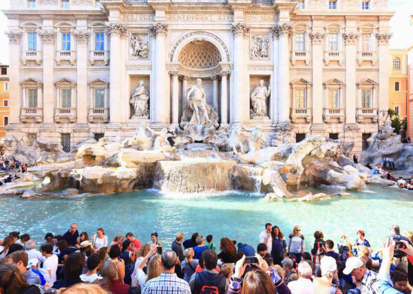 ROME: TREVI FOUNTAIN AND UNDERGROUND